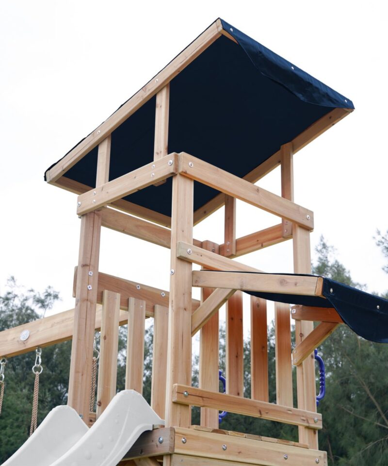 Puidust mänguväljak seiklusteks