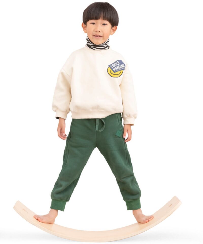 Mugava viltkattega tasakaalulaud