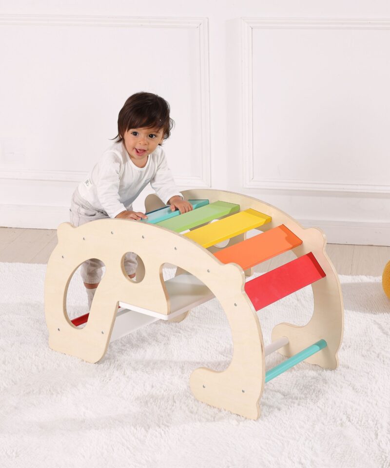 Puidust kiik ja sild loovmänguks