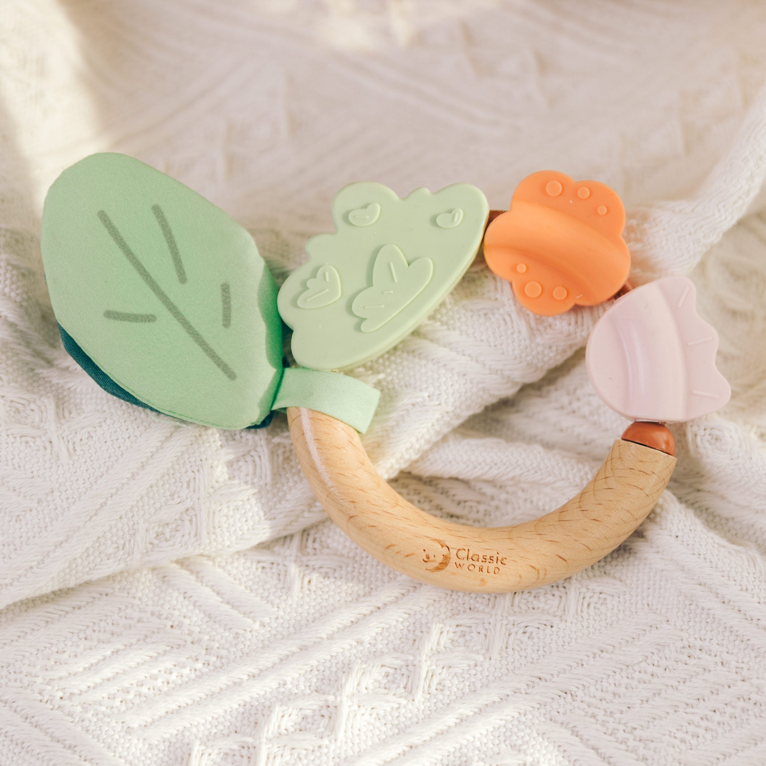 Sensoorne mänguasi beebi arenguks