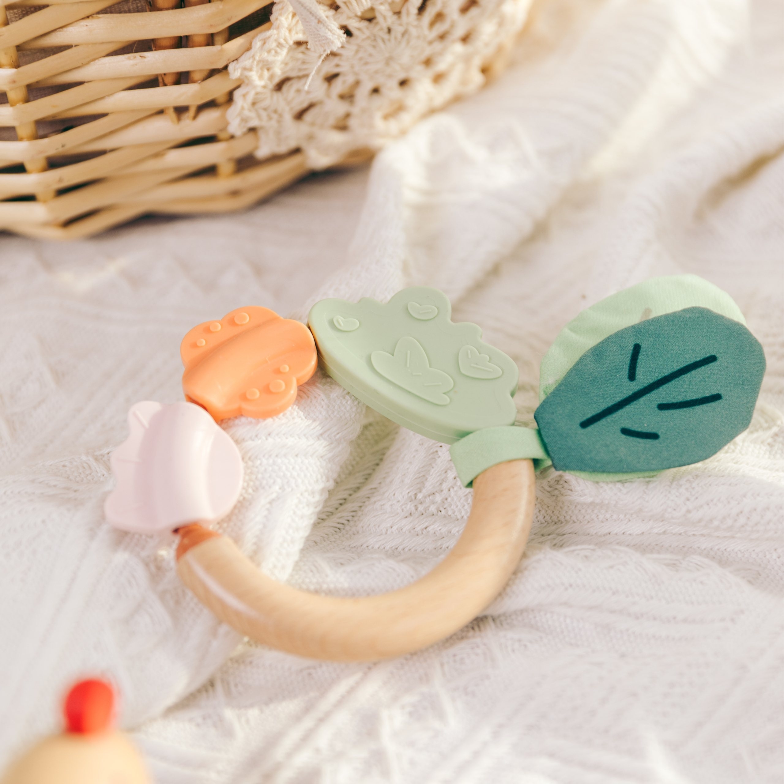 Turvaline beebimänguasi hammaste tulekuks