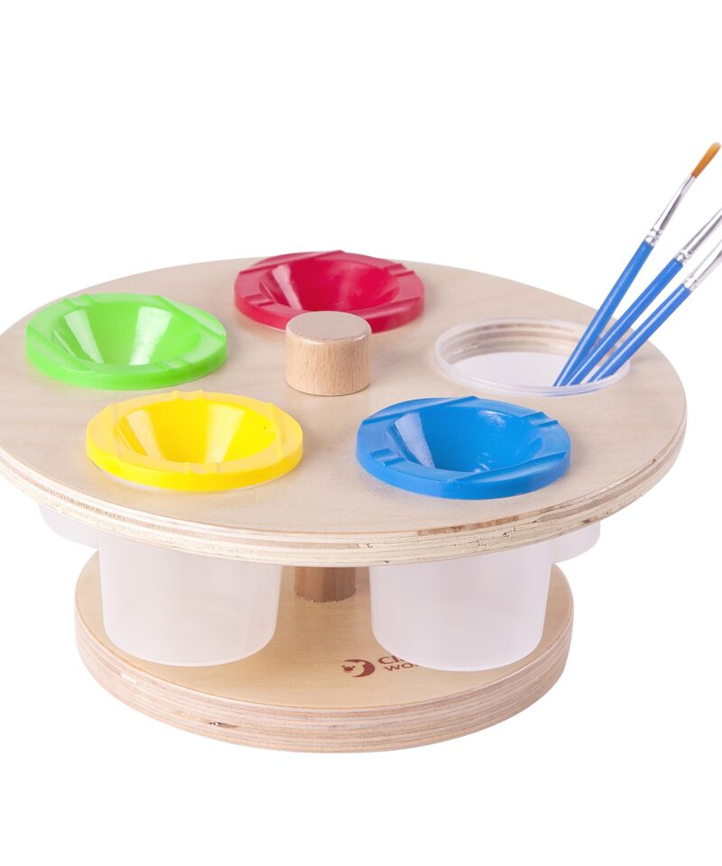 Praktiline hoidja viie topsiga