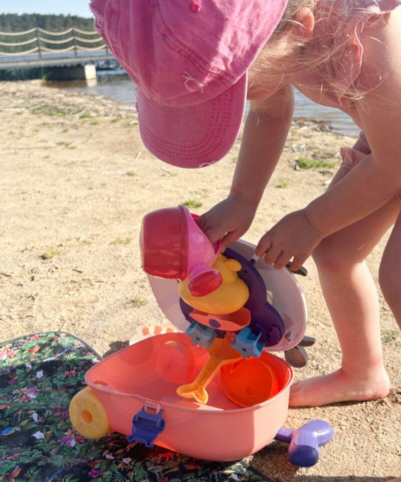 Mängukomplekt rannas mängimiseks