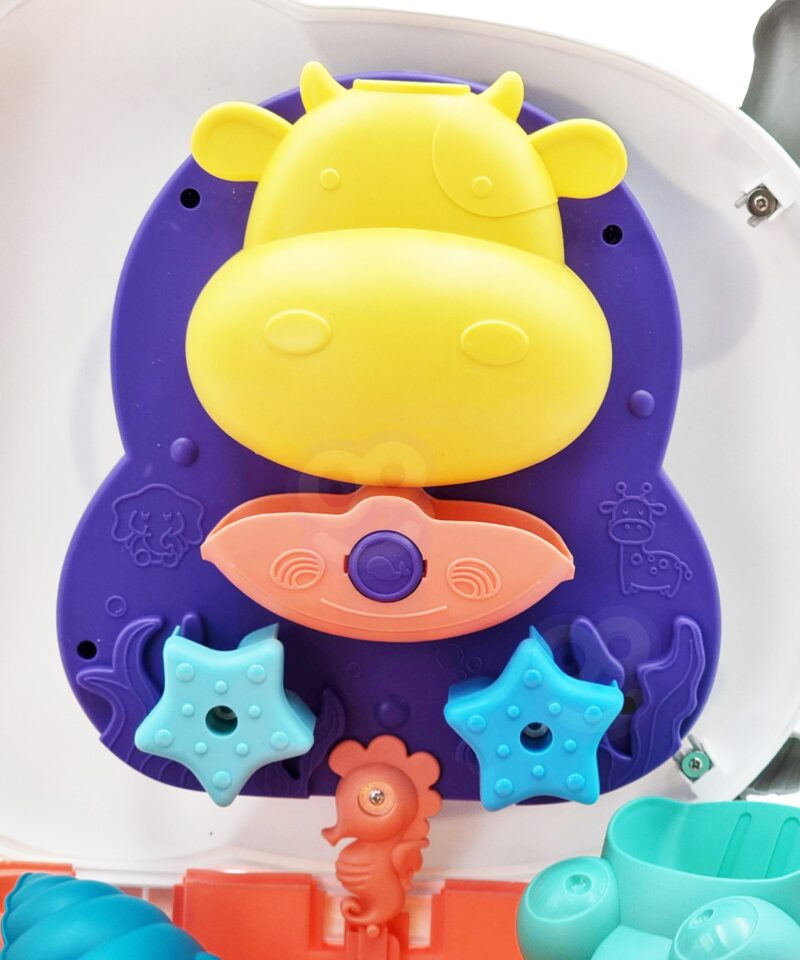 Liiva ja veega mängimiseks mõeldud komplekt