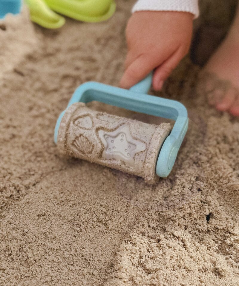 Liivakomplekt arendab peenmotoorikat