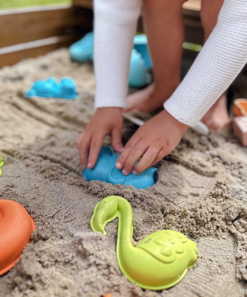 Liivakomplekt arendab peenmotoorikat