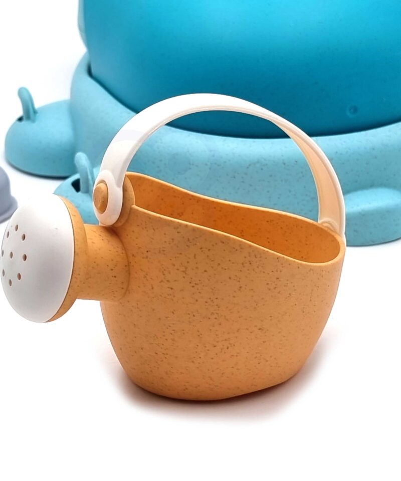 Biolagunev ja orgaaniline mängukomplekt