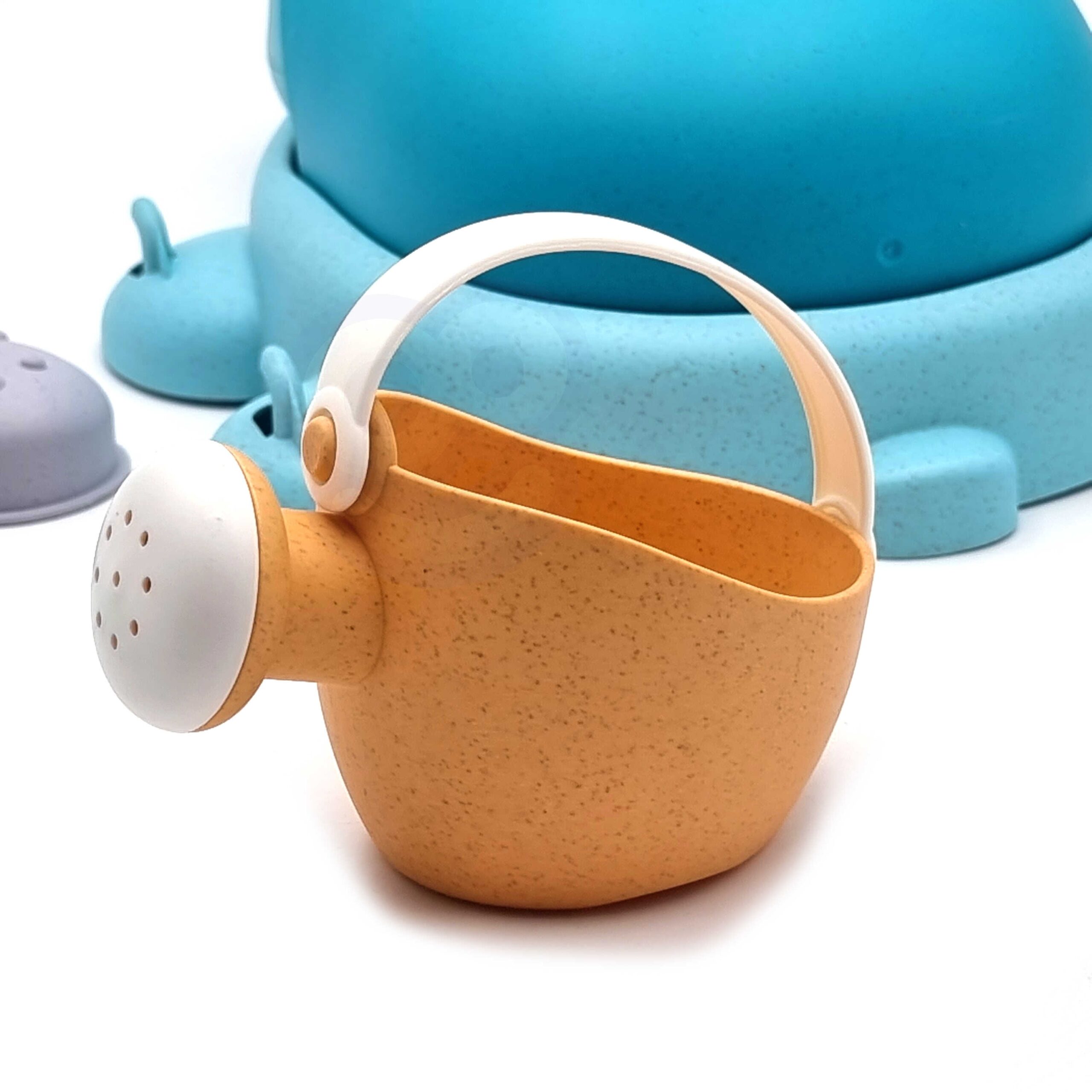 Biolagunev ja orgaaniline mängukomplekt