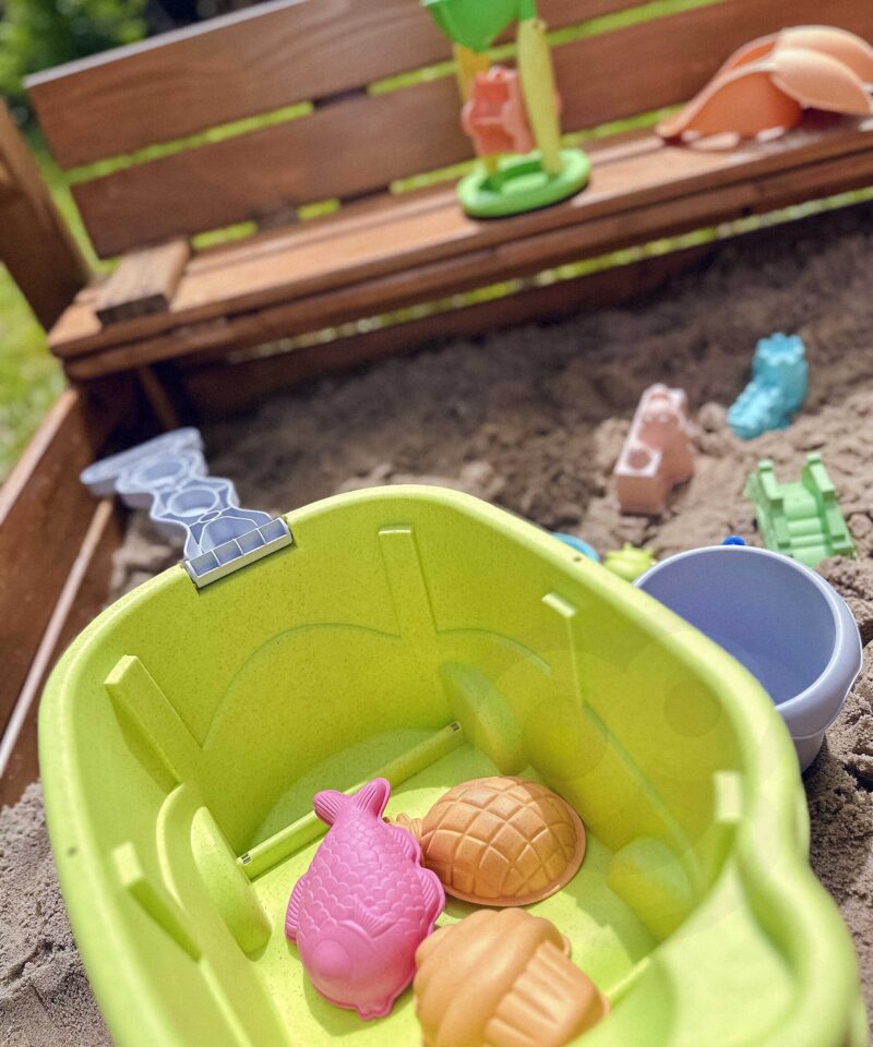 Liivakomplekt arendab loovust