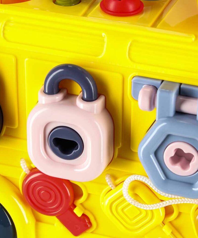 Loovust ja oskusi arendav komplekt