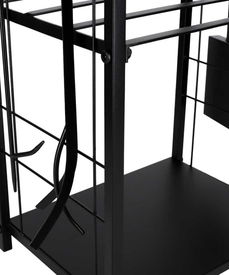 Kaminapuude hoidik modernses interjööris