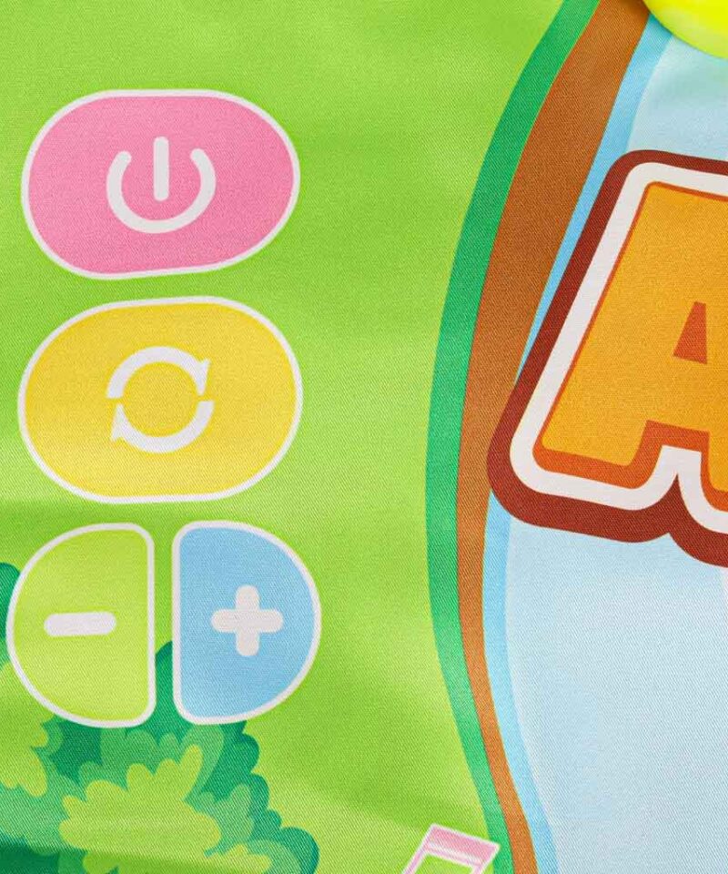 Mängumatt realistlike loomahäältega