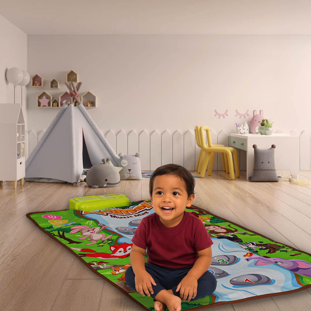 Mängumatt realistlike loomahäältega