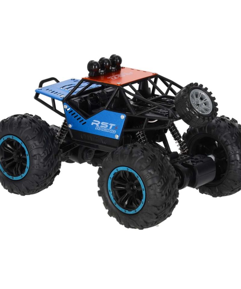 Kaugjuhtimispult ja maastikuauto komplektis