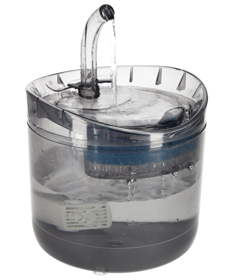 Lemmiklooma veepurskkaev köögis