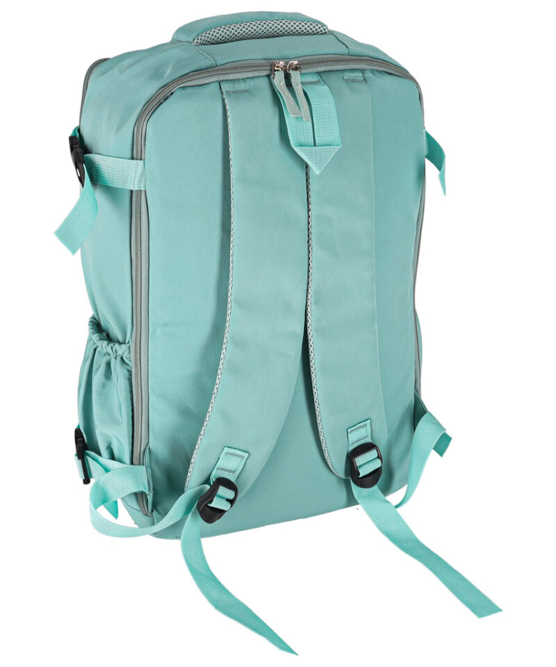 Reisikott praktilise alumise sektsiooniga