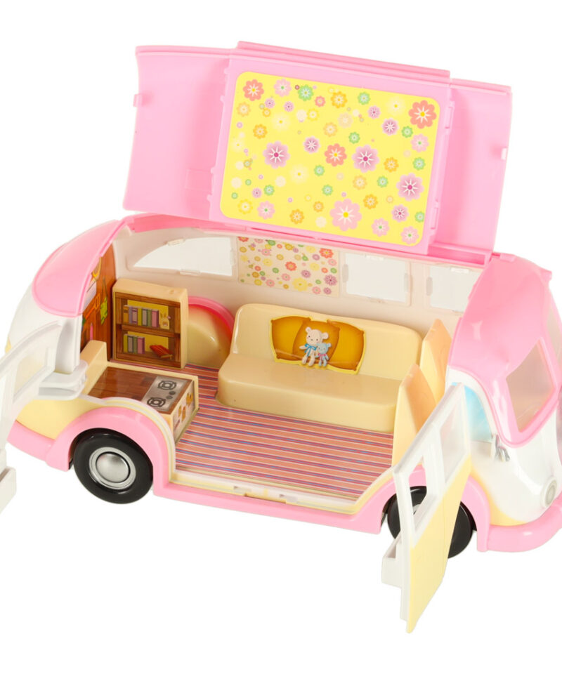 Mängukamper avatud uste ja katusega