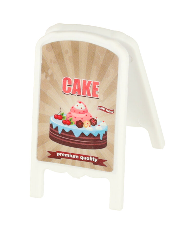 Valge matkaauto roosade detailidega