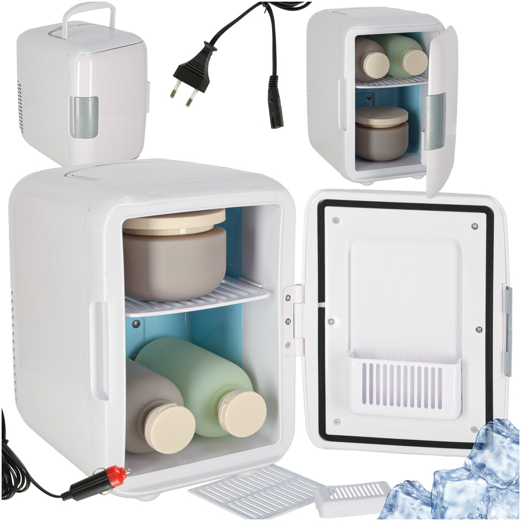 Kompaktne auto minikülmik reisil