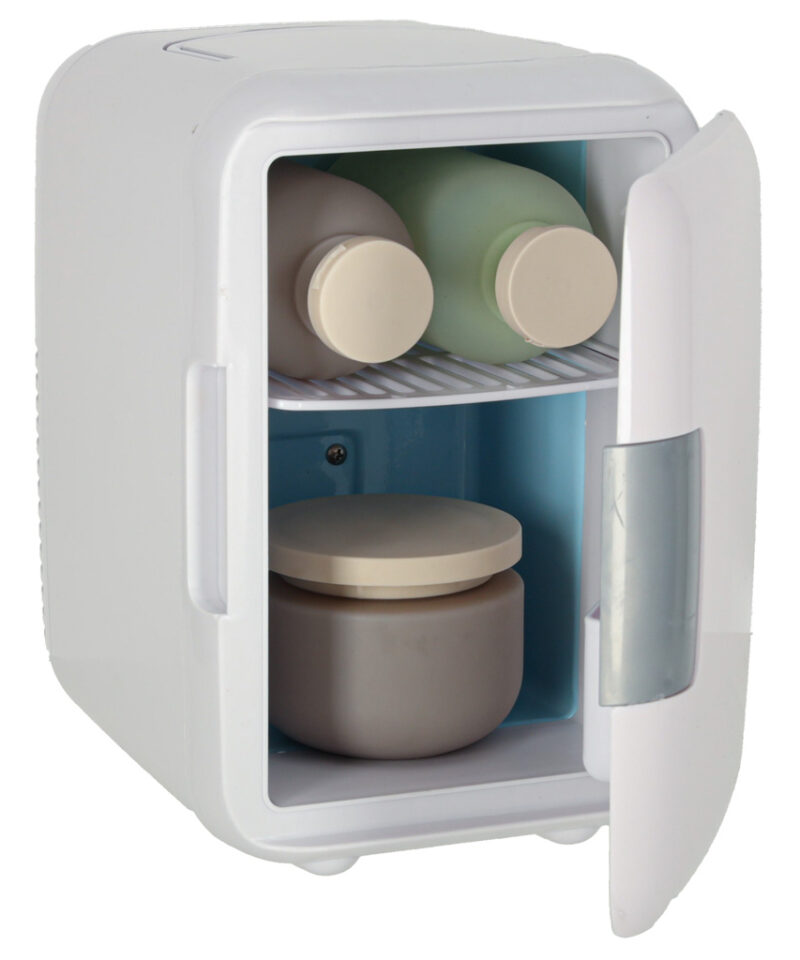 Kompaktne külmik kosmeetika säilitamiseks