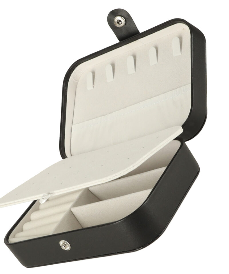 Stiilne ehtelaegas detailidega