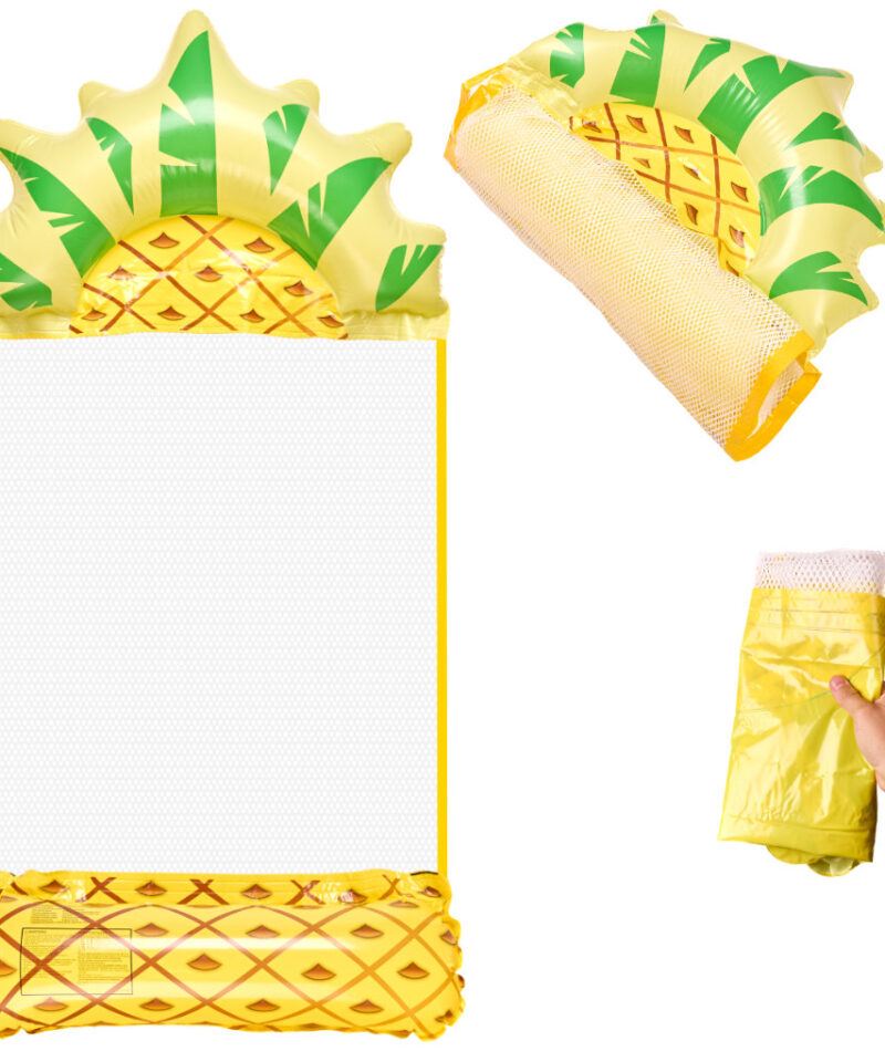 Ananassimustriga veemadrats basseinis