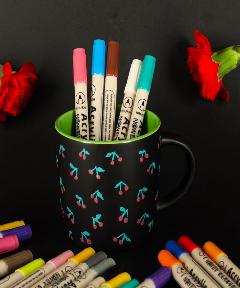 Akrüülmarkerid intensiivsete värvidega