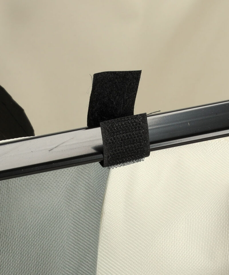 Modernse disainiga kahekambriline pesukorv