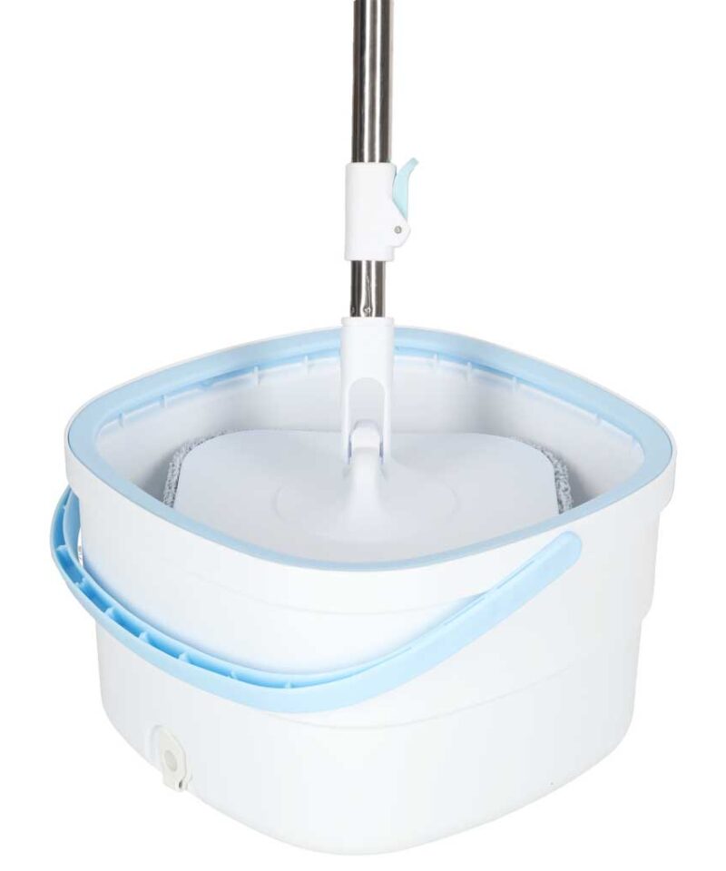 Pöörlev mopisüsteem nurkade puhastamiseks