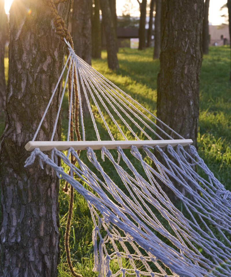 Mugav boho võrkkiik aeda
