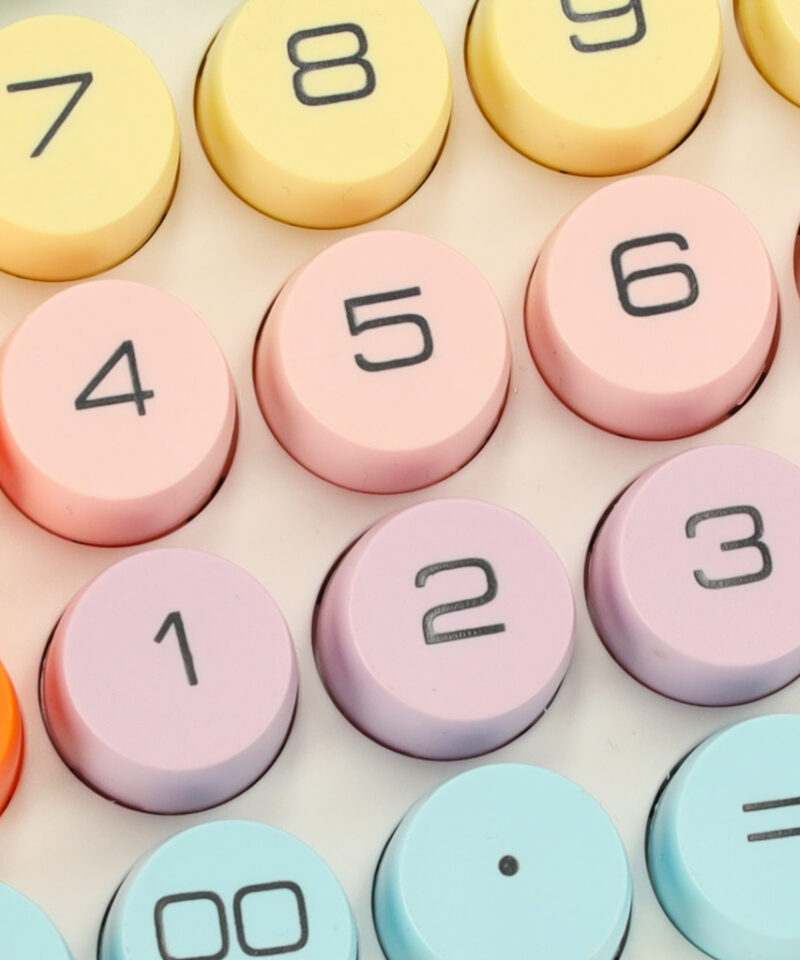 Stiilne kalkulaator kodukontorisse