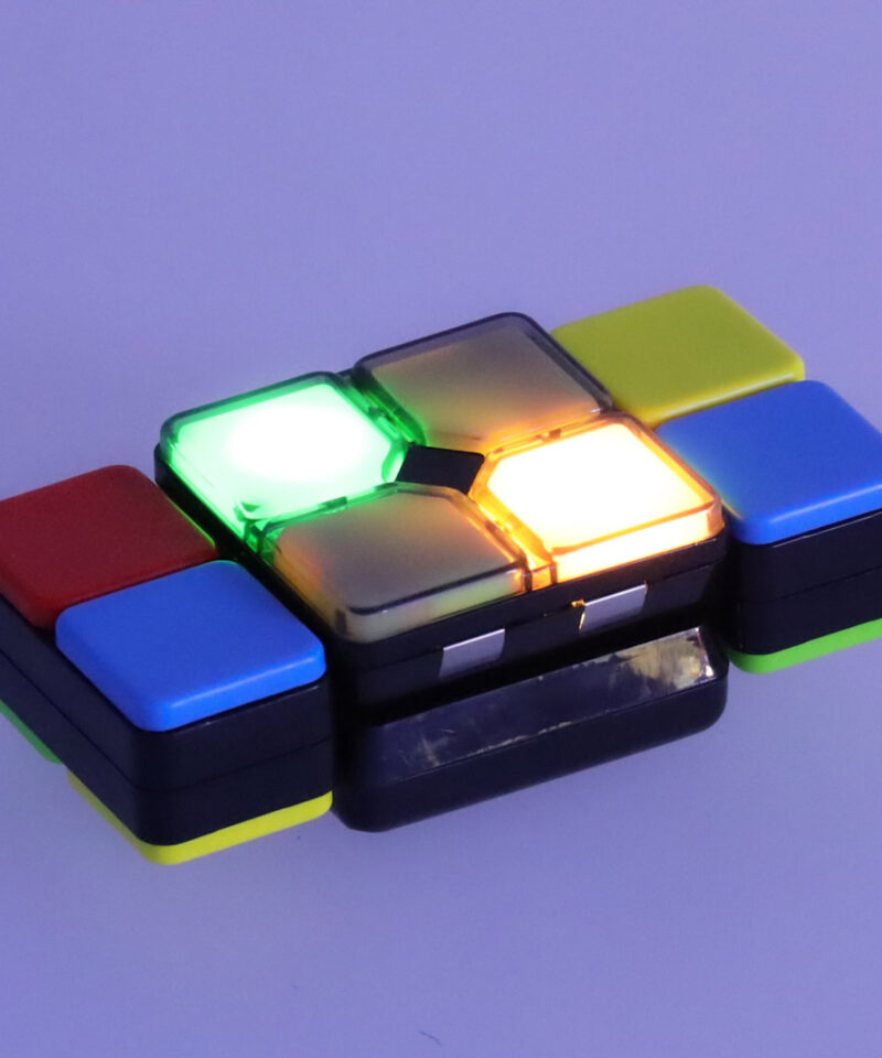 LED-ekraaniga mäng, mis pakub väljakutseid