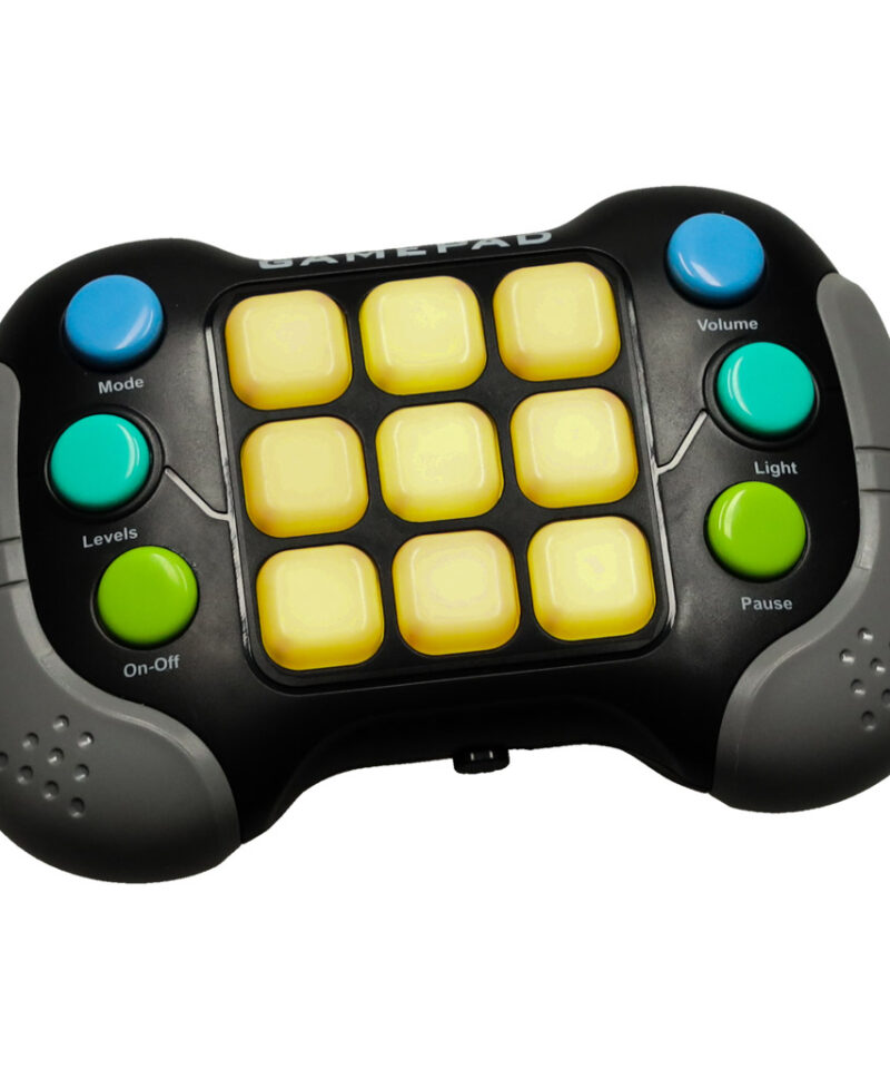 Nelja mängurežiimiga elektrooniline mäng