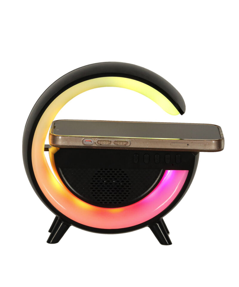 Öölamp muusika voogesitamiseks