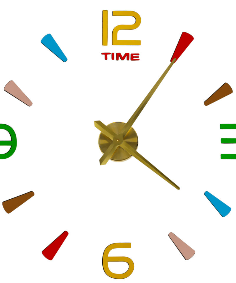 Kleepeka seinakell värviline disain seinal