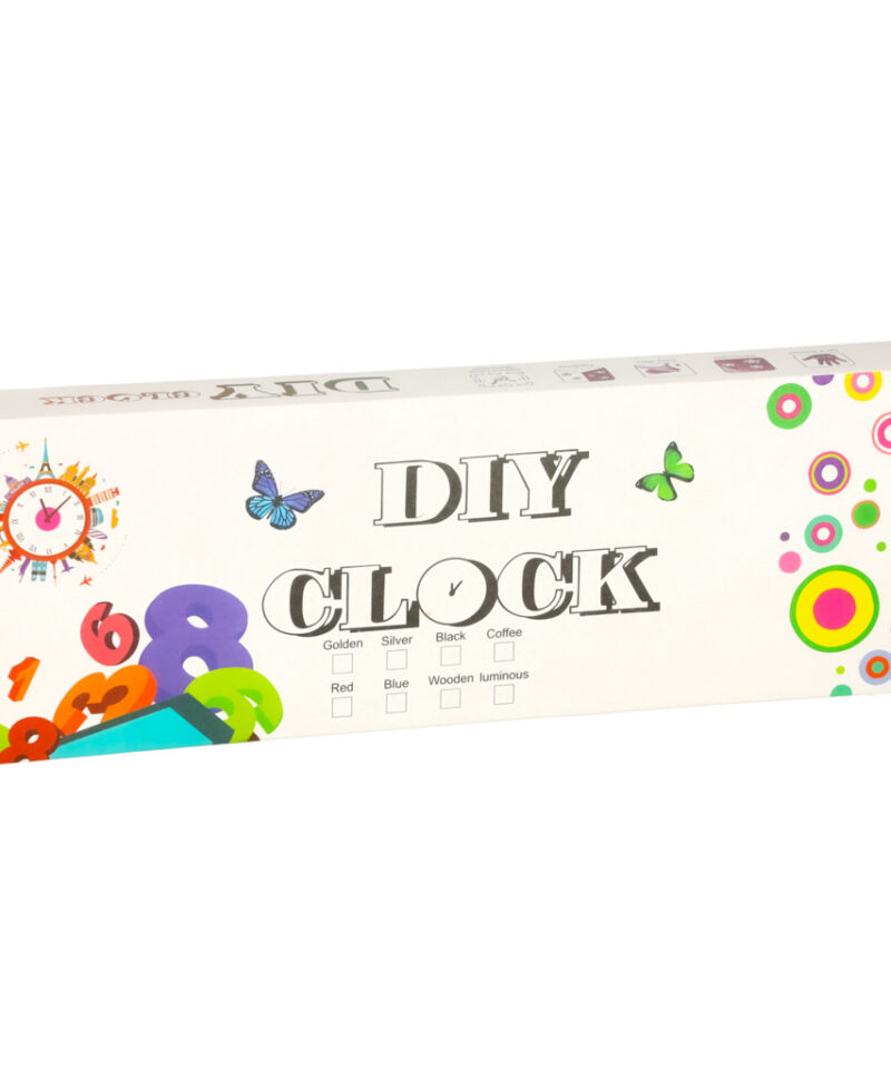 Stiilne DIY seinakell mustade ja kuldsete detailidega