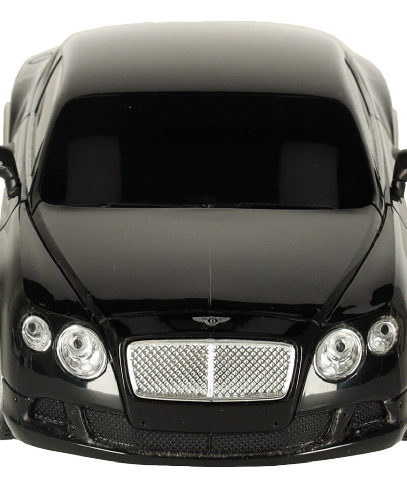 Juhtpuldiga must auto