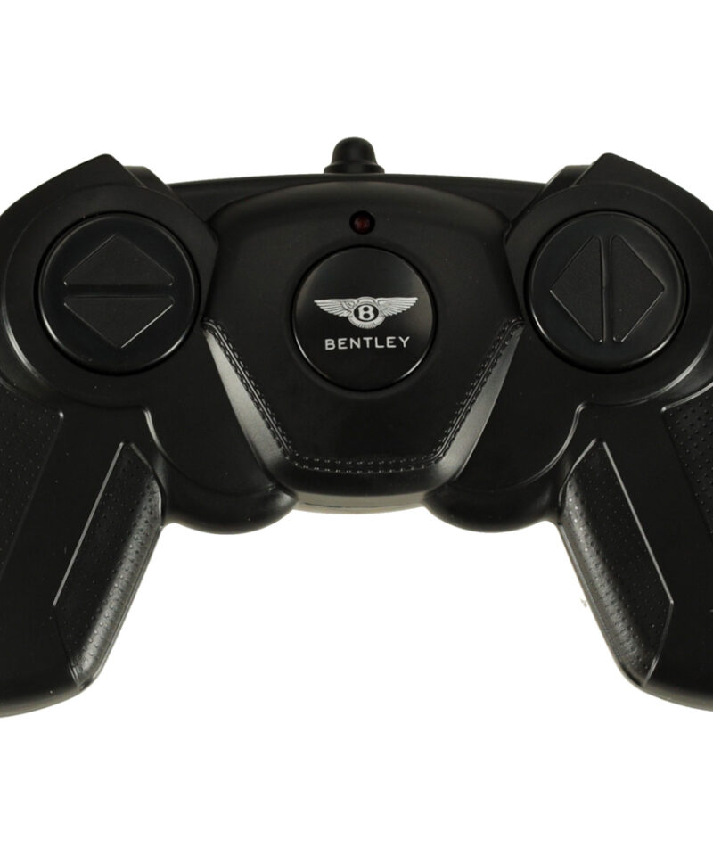 Must auto sujuv sõiduelamus