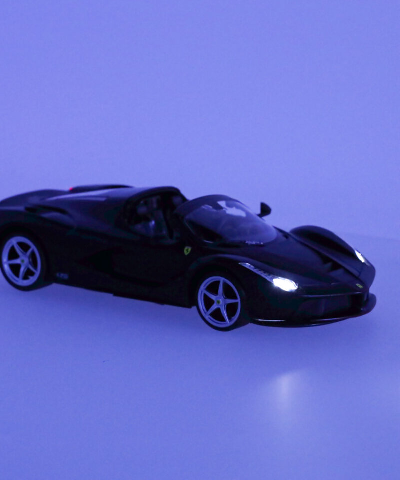 Kaugjuhitav auto kingituseks