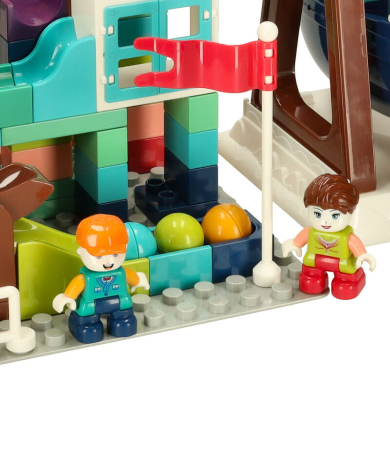 Värvilised kuulid ja klotsid mänguks