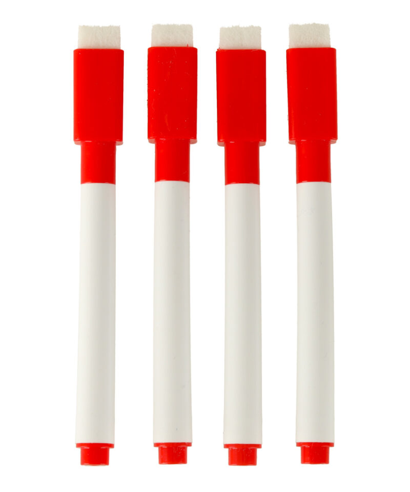 Pere mängimas lõbusat joonistusmängu