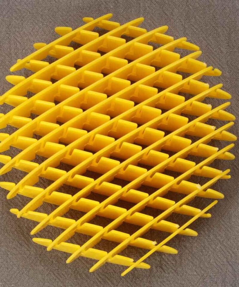 Kollane mänguasi, mis sobib igas vanuses