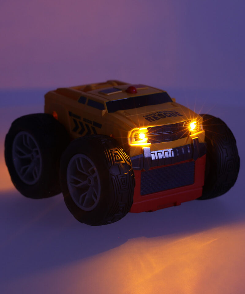 Mitmekülgne mänguauto kahe funktsiooniga