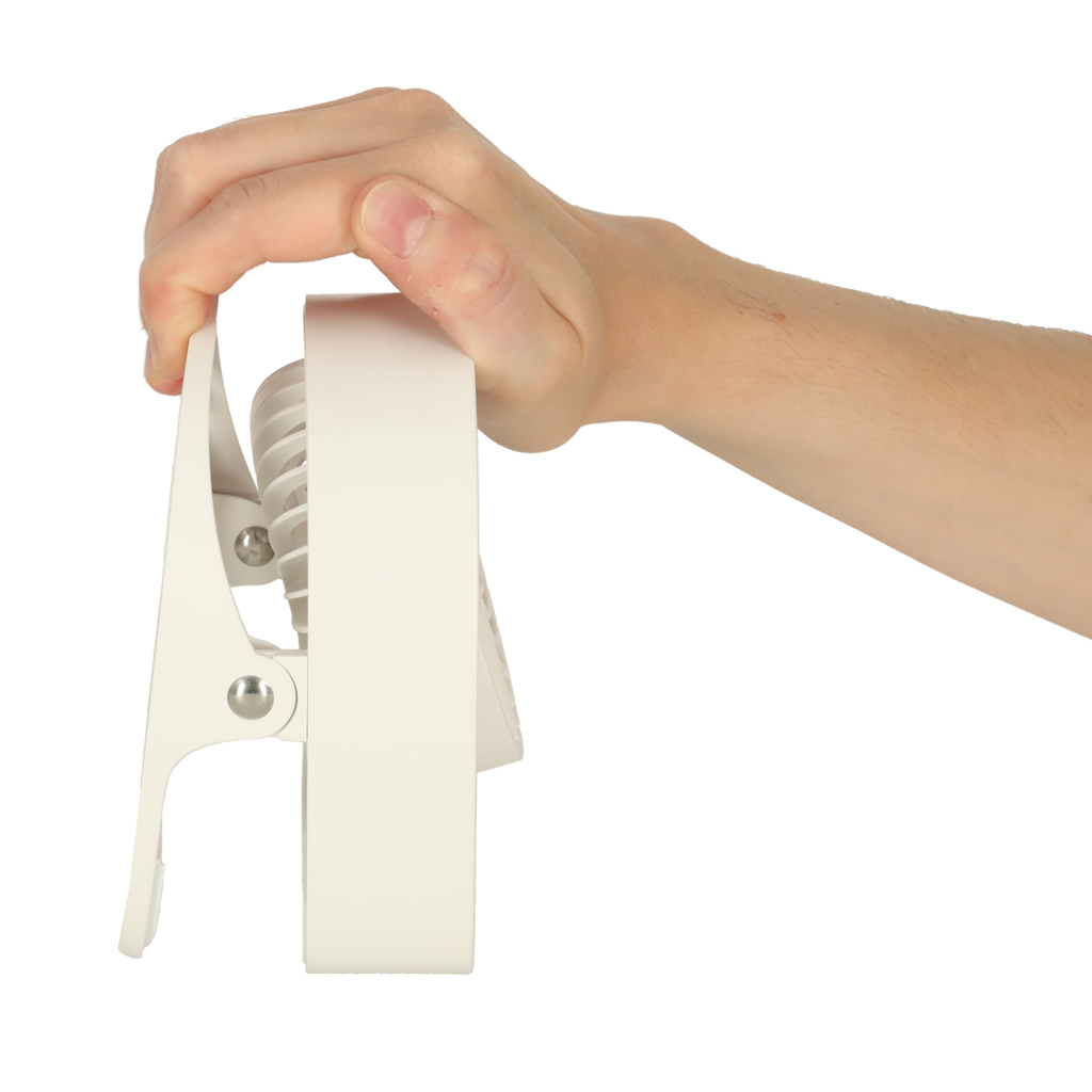 Laualamp ventilaator kodus ja kontoris