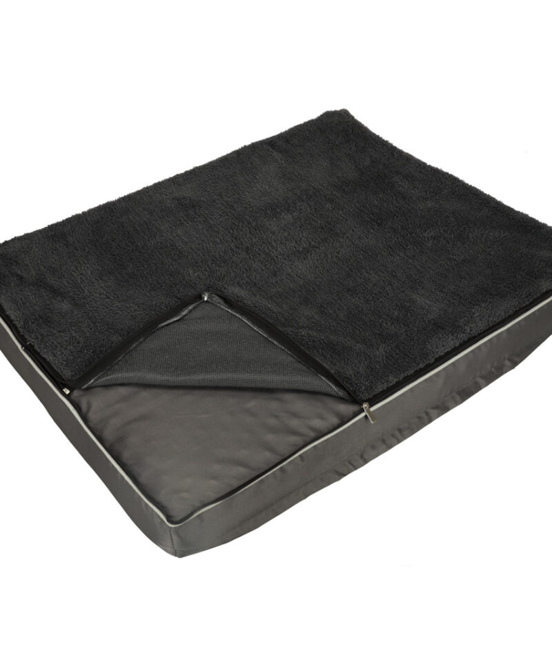 Veekindel lemmiklooma ase tumehall