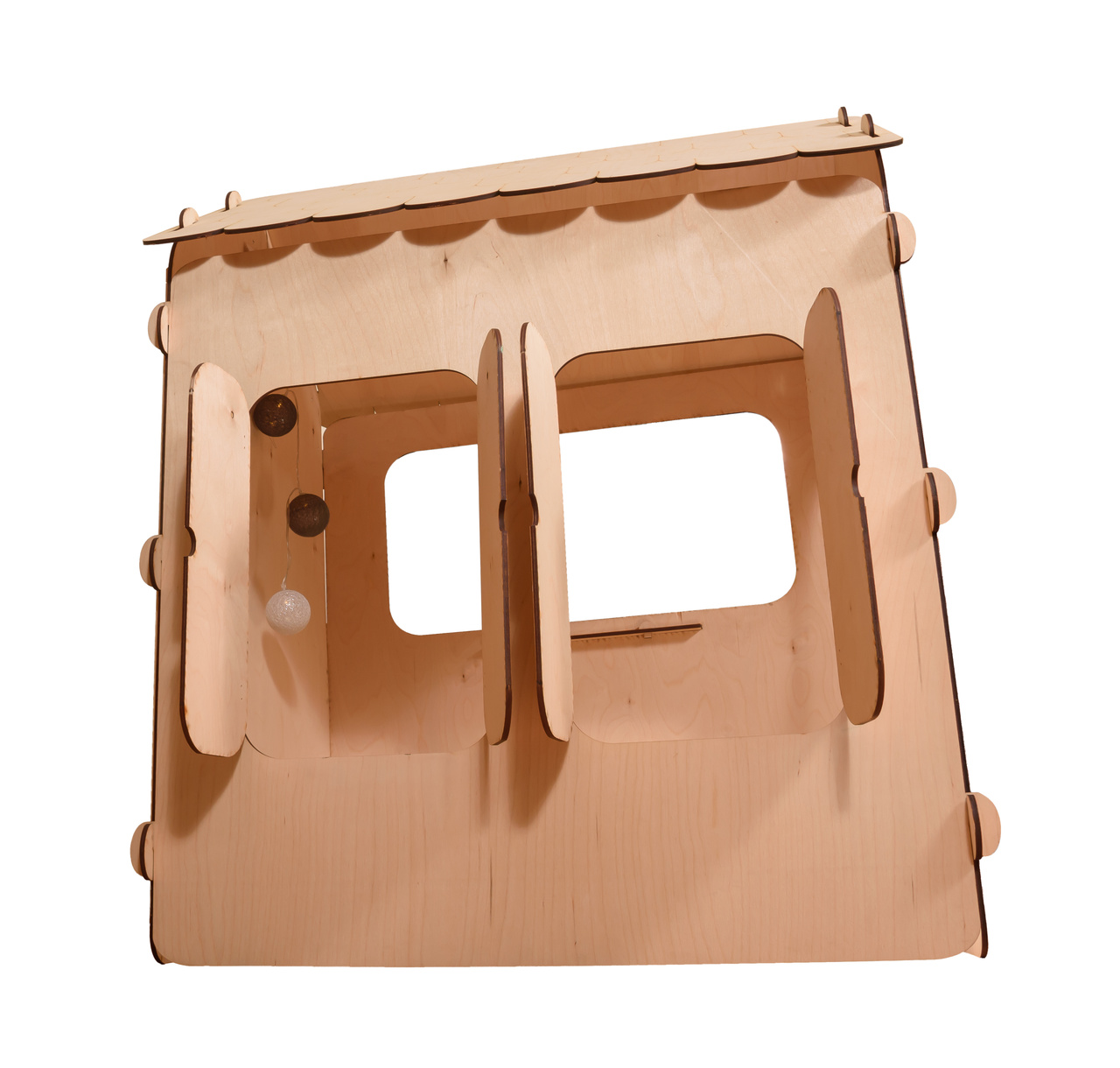 Mängumaja koos LED valgustitega