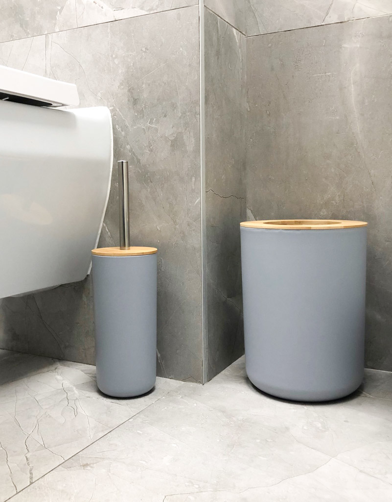 Praktiline ja vastupidav vannitoakomplekt