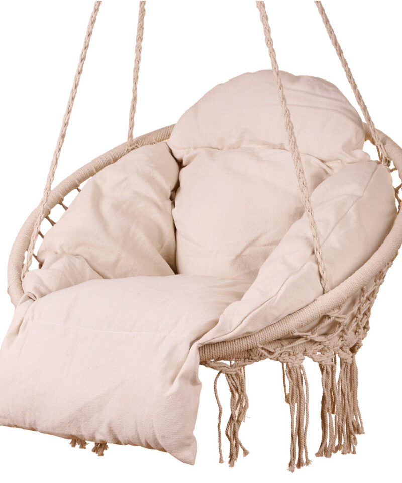 Aias kiik pesaga aias