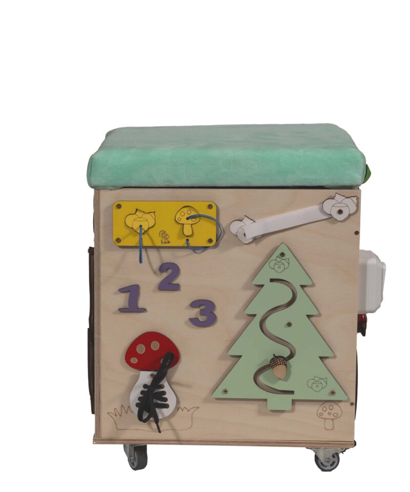 Stiilne puf hoiukohaga