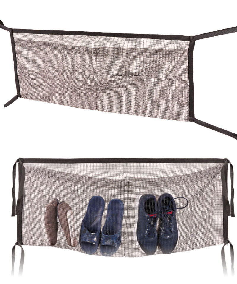 Trampoliini hoiukott kinnitatuna raamile